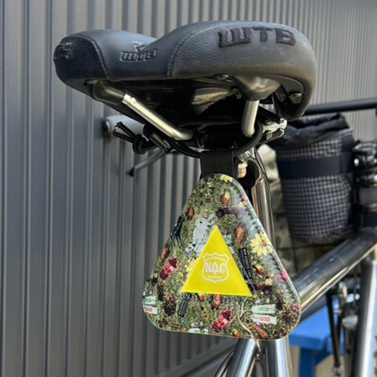 [BlueLug×NAC]triangle reflector